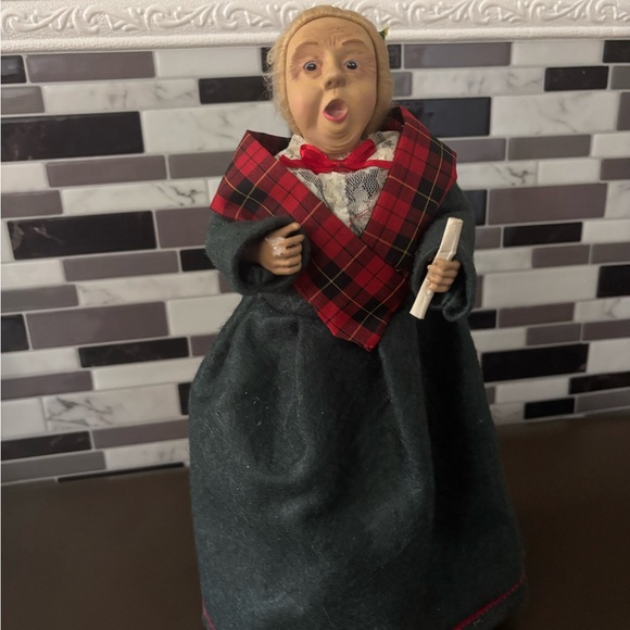 Byers Choice Carolers Five Men Women Boy Colonial Style 9-13 Inches No Marks - Picture 2 of 16